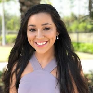 Meet your Posher, Jaymee